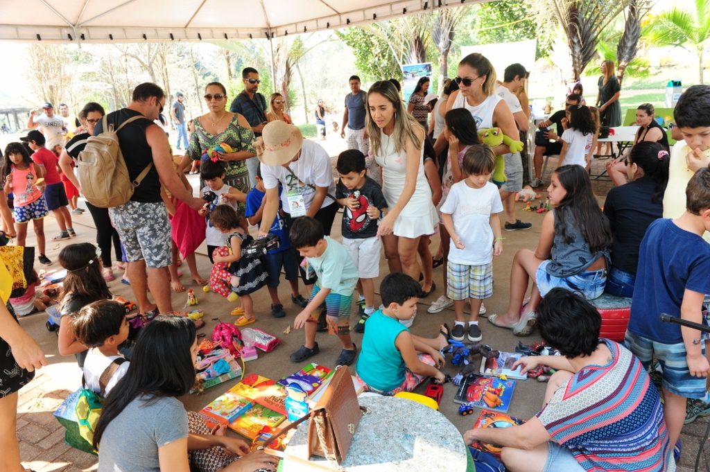 Início da Feira de Troca de Brinquedos - Jardim Botânico - 02/09/2017